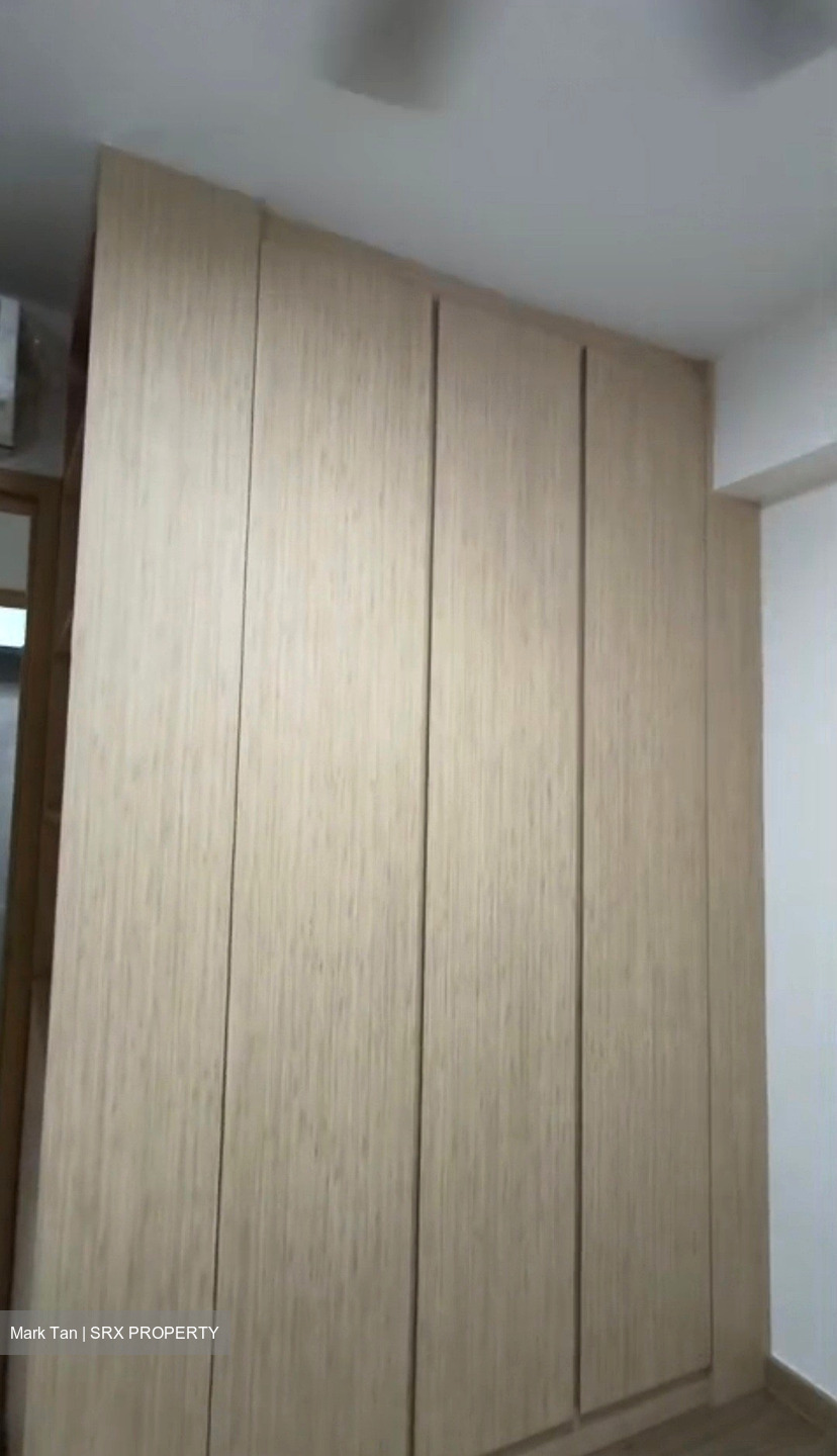 Blk 215A Kovan Wellspring (Hougang), HDB 4 Rooms #638205731